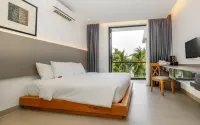 Biệt thự mặt tiền biển Saint Simeon Resort Hoteles en Long Hương