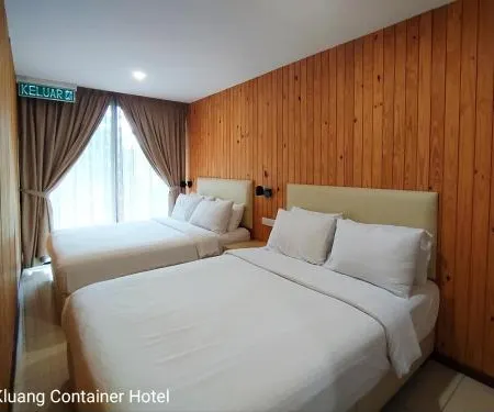 Kluang Container Swimming Pool Hotel