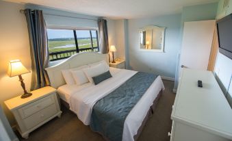 Shell Island Resort - All Oceanfront Suites