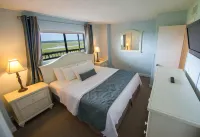 Shell Island Resort - All Oceanfront Suites Hotels in Wrightsville Beach