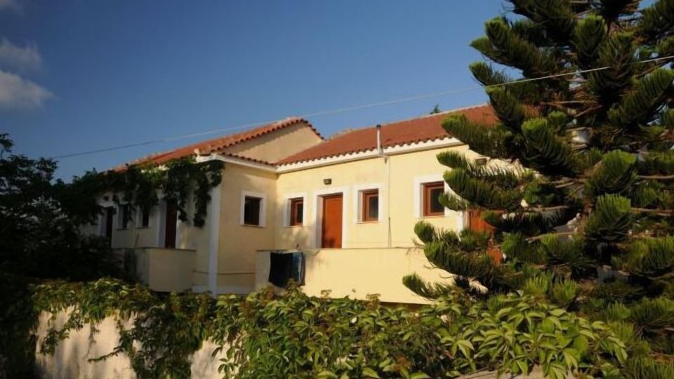 Helena's Studios