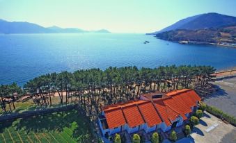 Namhae Wolpo Pension