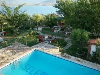 Selenes Pansiyon - Pool