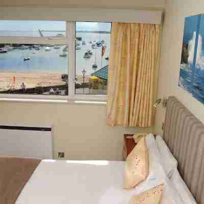 Dolphin Hotel Rooms