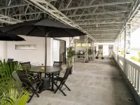 Mandabelle Villas Tanjung Lesung Hotels in Panimbang