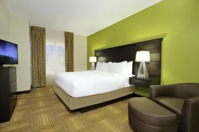 Staybridge Suites Odessa - Interstate Hwy 20 Kommunikationszugängliche 1 Schlafzimmer Suite mit Kingsize Bett