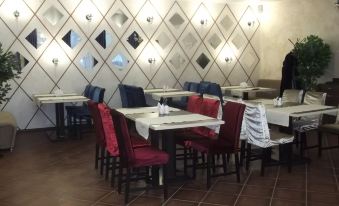 Hotel Zalesnyy