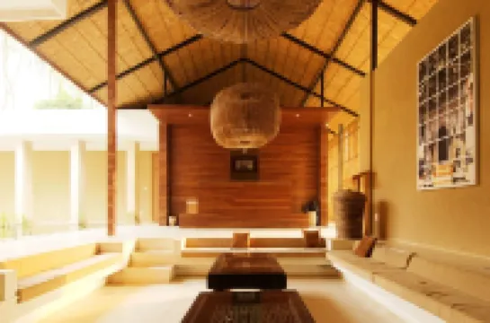 Jungle Safari Lodge- Serenity in the Wild