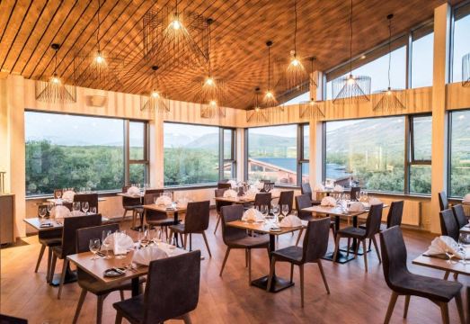 호텔 후사펠 수영장 전경