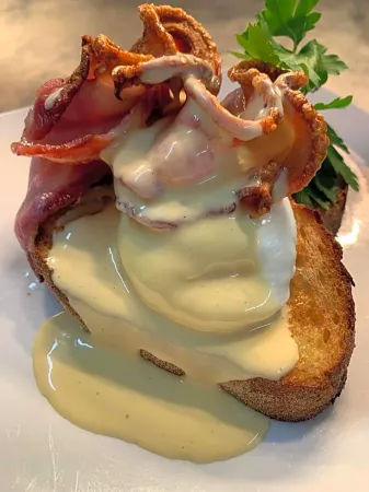 The Waterfront Wynyard Отели в г. Йолла