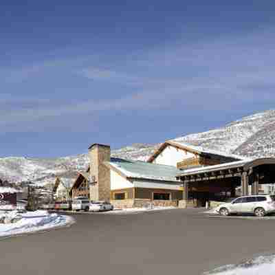 Highline Vail - a DoubleTree by Hilton Hotel Exterior