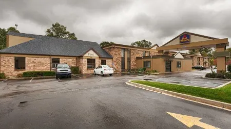 Best Western Executive Inn