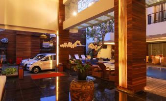 Ping Hotel Seminyak Bali