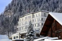Bellevue Parkhotel & Spa - Relais & Châteaux Hotels near Bergbahnen Adelboden AG