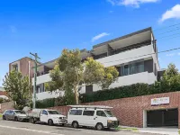Coogee Studio Apartments Hotels in Coogee