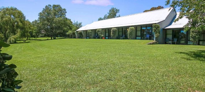 Briars Country Lodge Hotels in Bowral