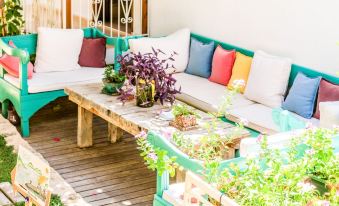 The White House Kalkan