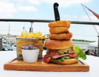 Jolly Sailor- Fish on the Quay Hotel di Heybridge