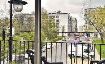 Apartment Plac Dabrowskiego 7