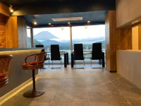 Shoji Lake Hotel Hôtels à : Minobu