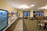 Holiday Inn Express & Suites WILLCOX by IHG - breakfast