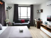 V House 6 Serviced Apartment Hotels near Lang Ha Secondary School