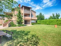 Apartments Dusanka 799 - parking