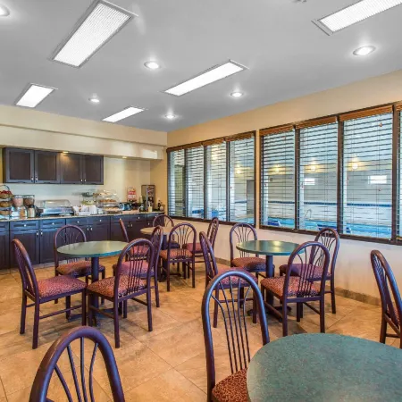 Baymont by Wyndham Loveland/Fort Collins Area
