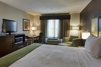 Holiday Inn Express & Suites Sidney Hotels near Tawawa Park