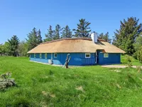 "Kenny" - 1.2km from the Sea