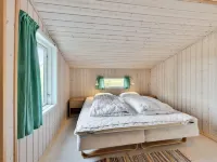 "Vamika" - 400m to the Fjord