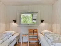 "Riaan" - 200m from the Sea Hotels in Humble