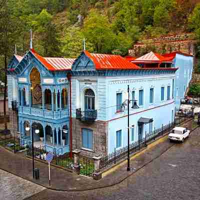 Golden Tulip Borjomi Hotel Exterior