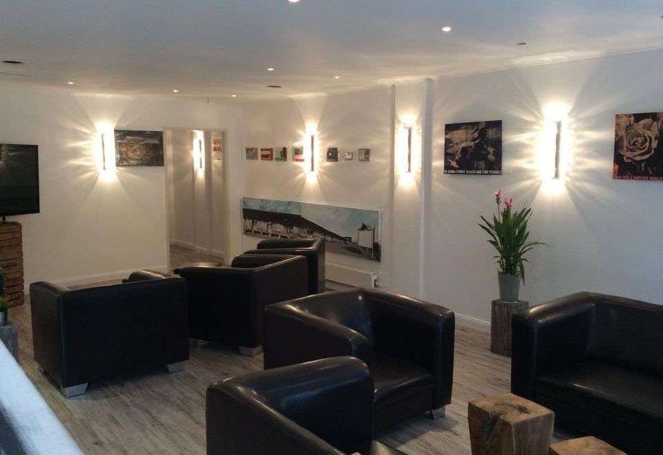 Ambiente Hotel - Housity