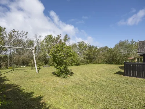 "Fenja" - 500m to the Fjord Hotels in Tarm