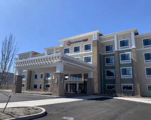 Best Western Plus Horseheads Inn  Suites Hotels in Chemung County