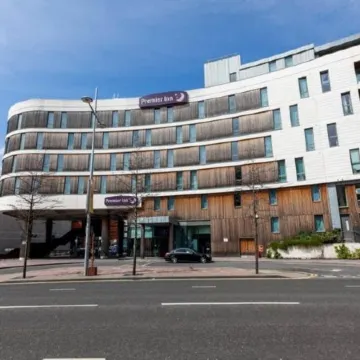 Premier Inn Belfast Titanic Quarter Отели рядом с достопримечательностью «Титаник Белфаст»