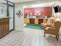 Super 8 by Wyndham Tifton Hotels in Tifton