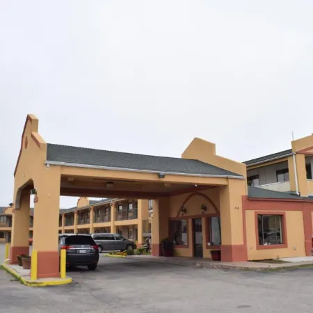 Deluxe Inn By Capital O Odessa I-20