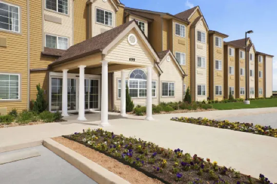 Microtel Inn & Suites by Wyndham Cotulla