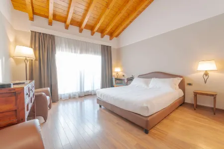 Hotel Horizon Wellness  Spa Resort, BW Signature Collection Отели в г. Брунелло