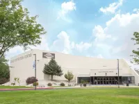 Super 8 by Wyndham Elko Hotels in Elko