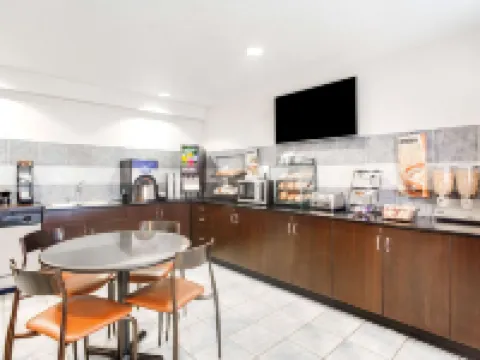 Microtel Inn & Suites by Wyndham Bath Hotels in Bath