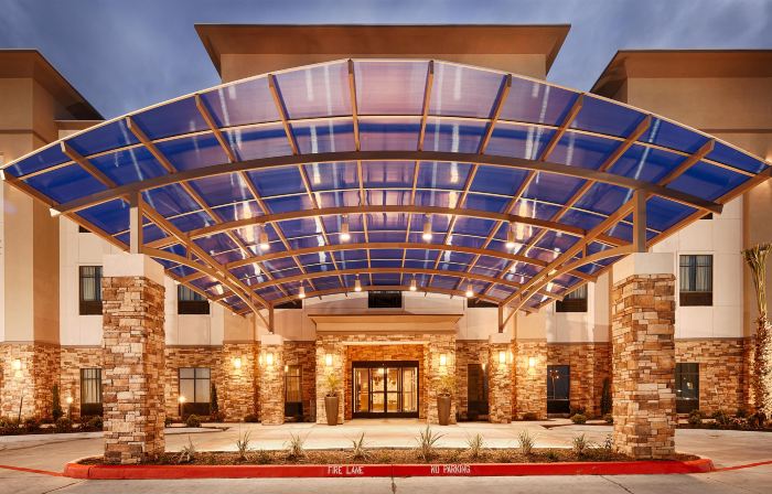 Best Western Plus Flatonia Inn