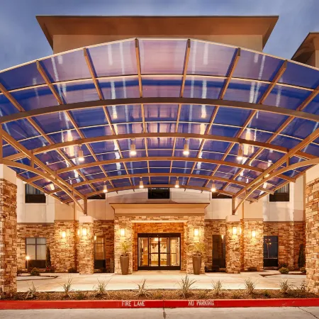 Best Western Plus Flatonia Inn