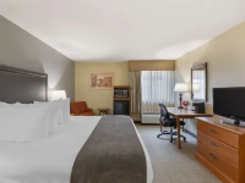 Best Western Plus the Charles Hotel Hotels in St. Charles County