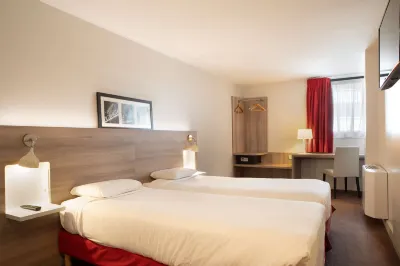 Kyriad Paris Est - Bois de Vincennes Hotels in der Nähe von Paroisse Saints Anges Gardiens