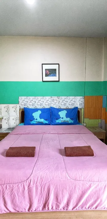 ห้องสแตนดาร์ด เตียงใหญ่ 1 เตียง