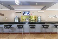 Kadoma Hotel & Conference Centre - Bars