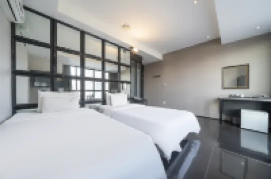 โรงแรมอัลมอนด์ สถานีปูซาน